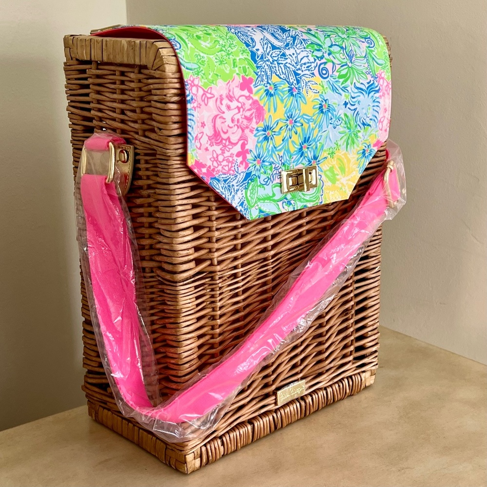 🎀 Lilly Pulitzer Wine / Beverage Basket - New! 🎀